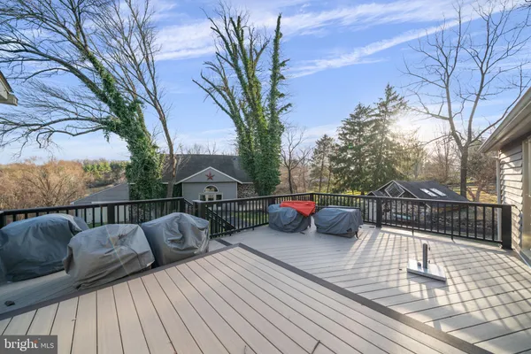 $1,550,000 | 19 Memel Drive, Thornton, PA 19373