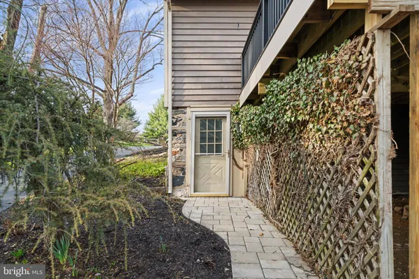 $1,550,000 | 19 Memel Drive, Thornton, PA 19373