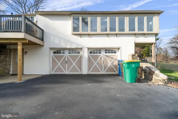 $1,550,000 | 19 Memel Drive, Thornton, PA 19373
