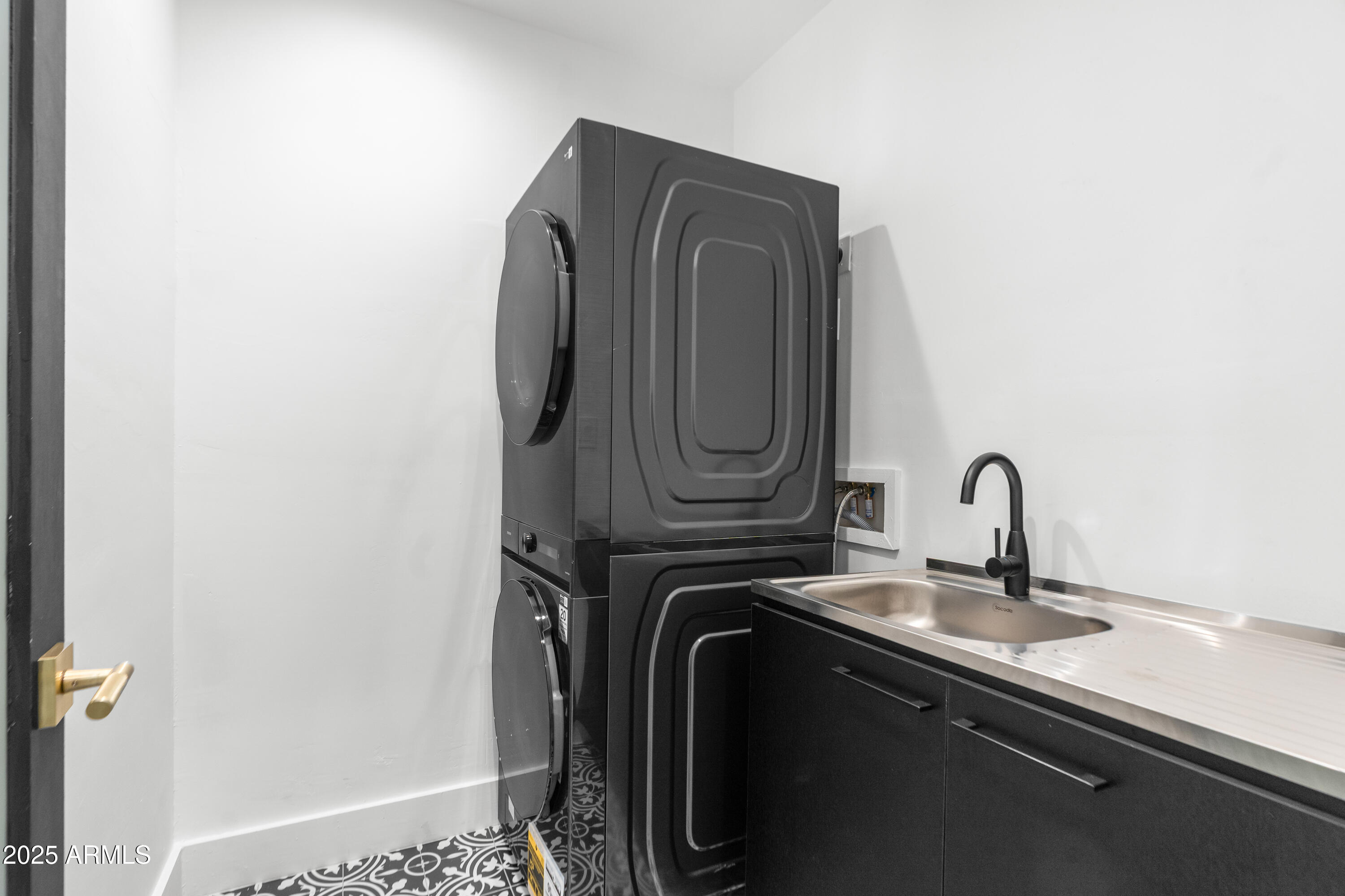 2502 East Whitton Avenue Phoenix, AZ 85016 - Photo 18 of 34 a close view of sink and tap