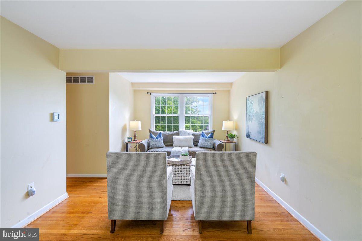 7506 Rockwood Road Frederick, MD 21702 - Photo 12 of 23 2nd living area on main level