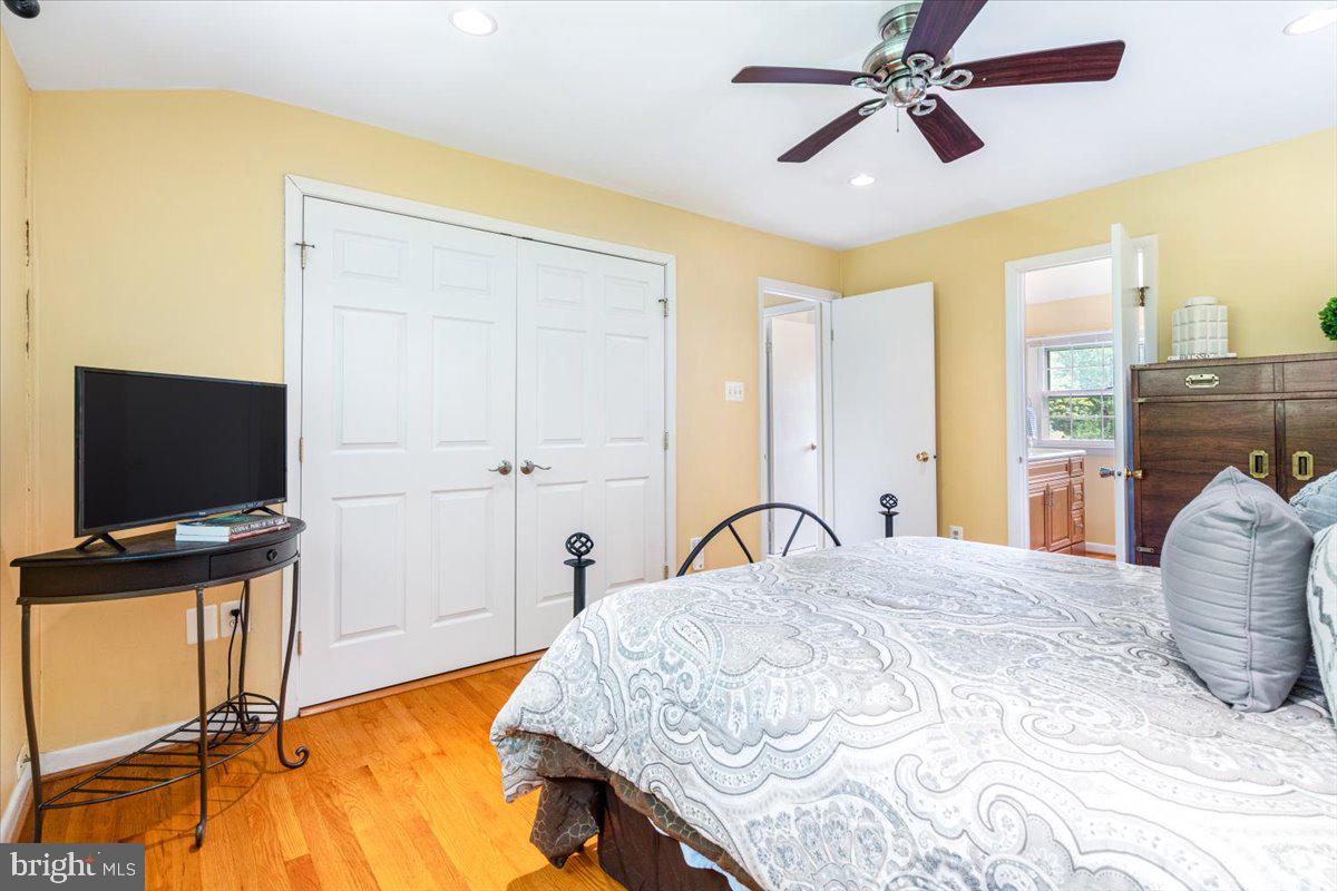 7506 Rockwood Road Frederick, MD 21702 - Photo 16 of 23 With On-suite full bath