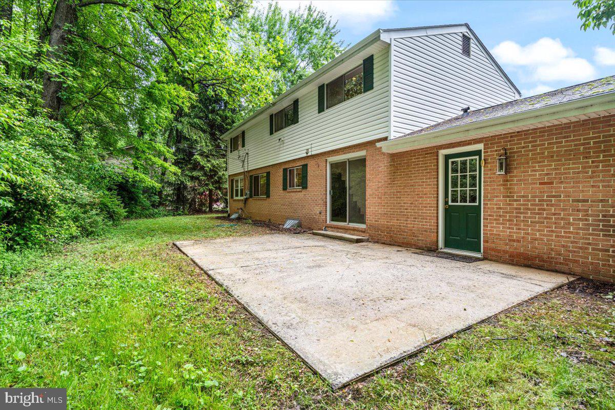 7506 Rockwood Road Frederick, MD 21702 - Photo 23 of 23 Rear patio