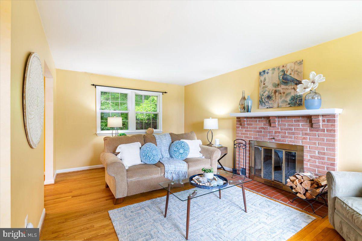 7506 Rockwood Road Frederick, MD 21702 - Photo 4 of 23 Gallery Image 4