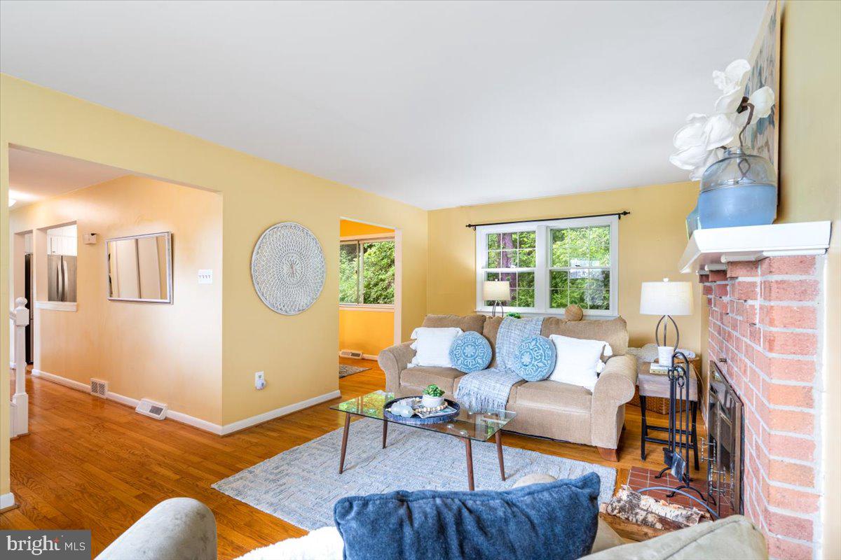 7506 Rockwood Road Frederick, MD 21702 - Photo 6 of 23 Gallery Image 6