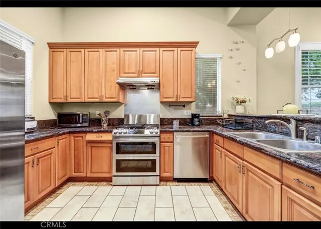 $4,950 | 5517 Welland Avenue, Unit E, Temple City, CA 91780