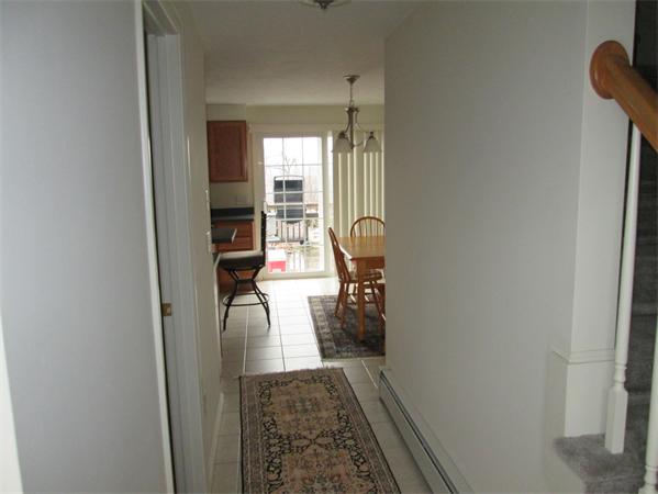 27 Mohave Road Worcester, MA 01606 - Photo 9 of 20 Gallery Image 9