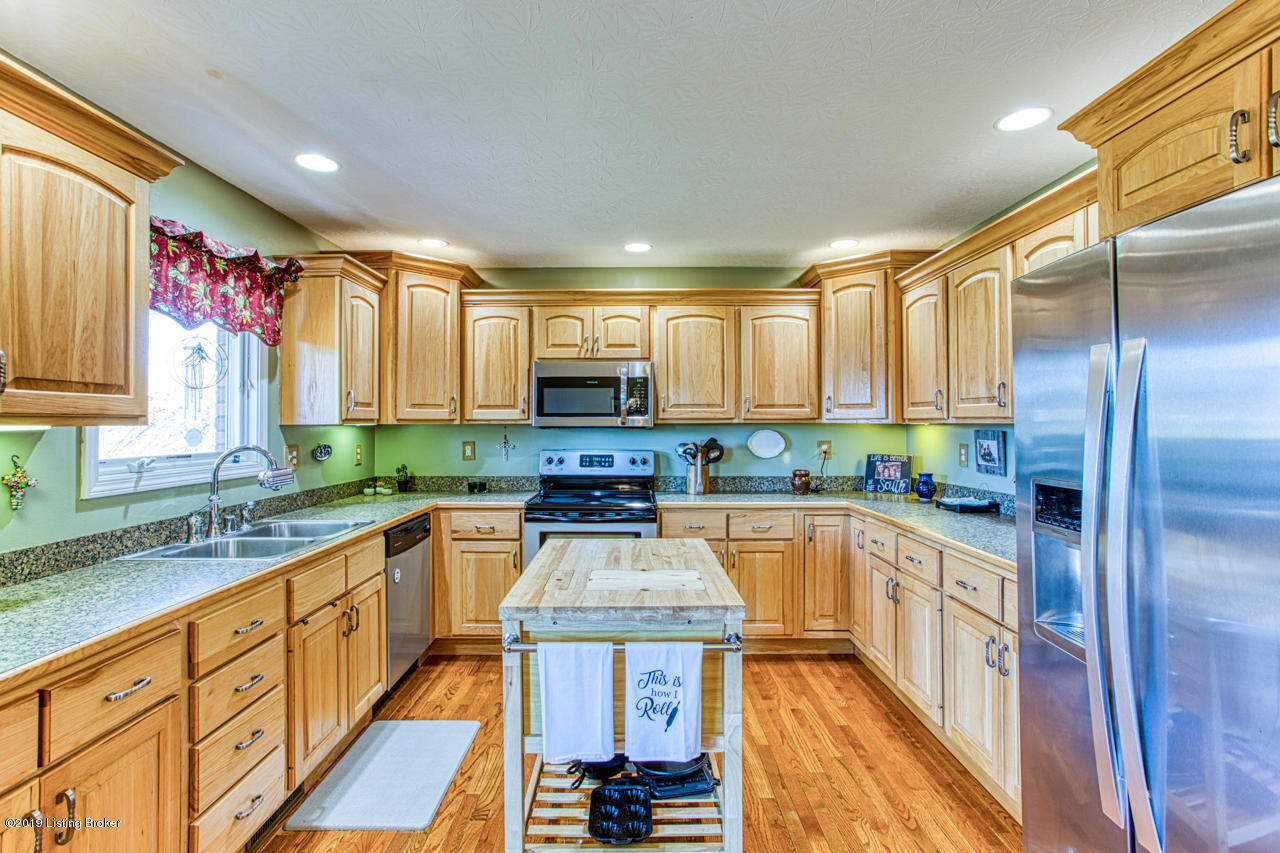433 Tanglewood Road Shepherdsville, KY 40165 - Photo 11 of 48 433 Tanglewood Rd-11