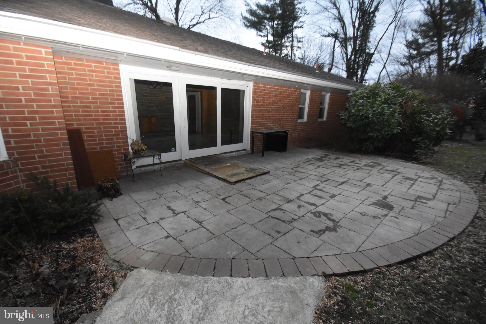 2 Kings Ridge Road Wilmington, DE 19808 - Photo 11 of 78 BIG PATIO