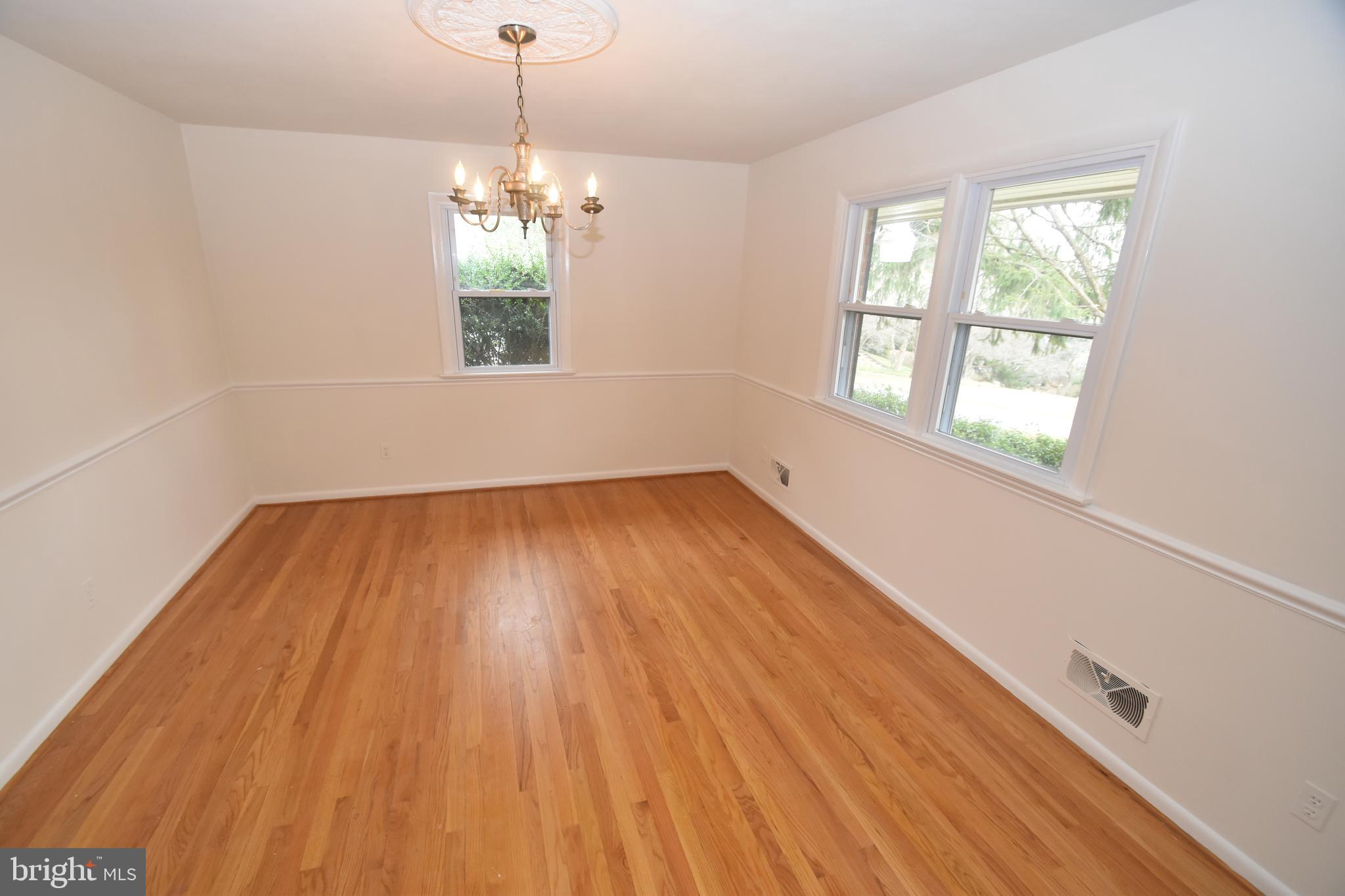2 Kings Ridge Road Wilmington, DE 19808 - Photo 20 of 78 Formal Dining Room