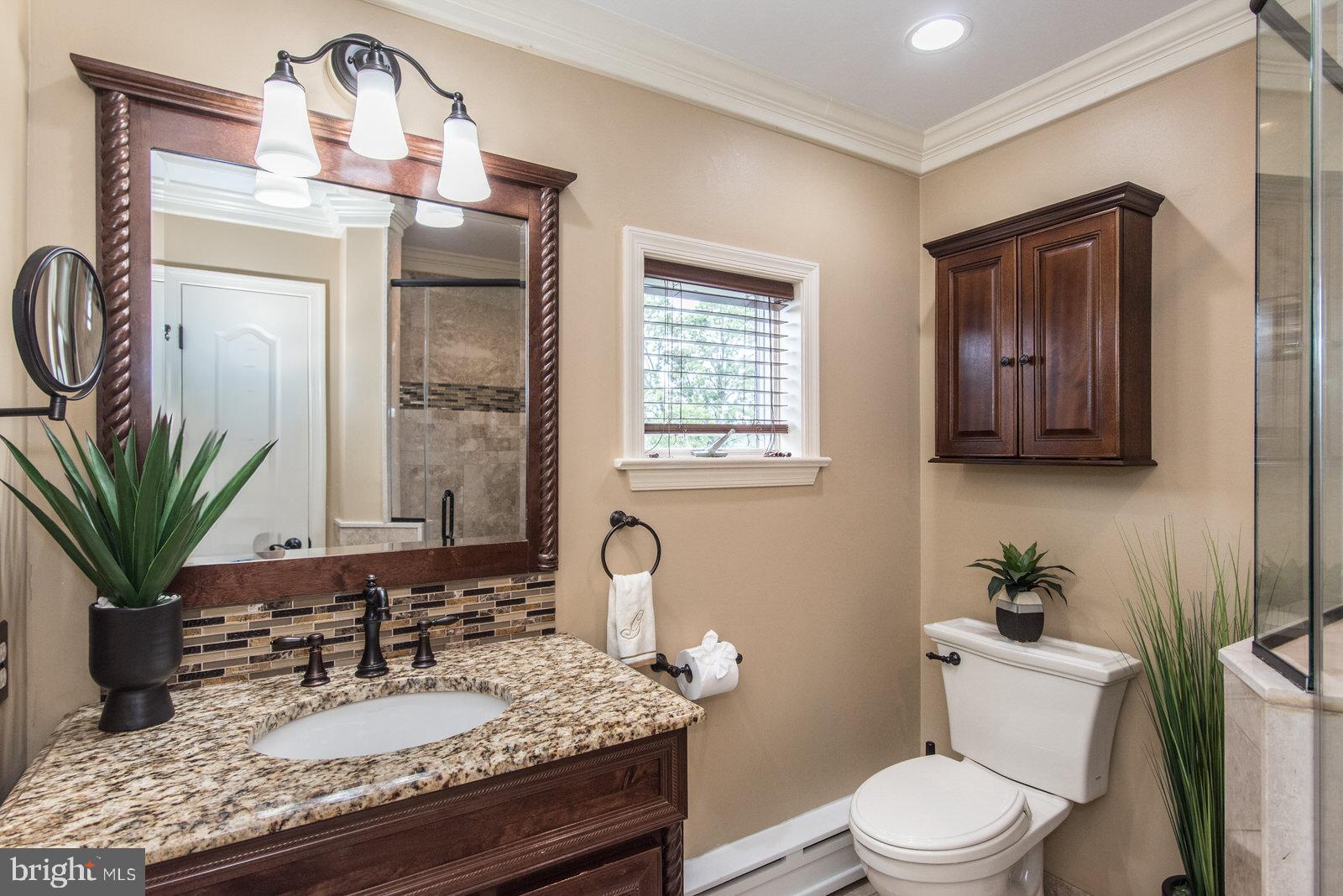 518 Stewart Road Hatboro, PA 19040 - Photo 62 of 103 Primary Suite Full Bathroom