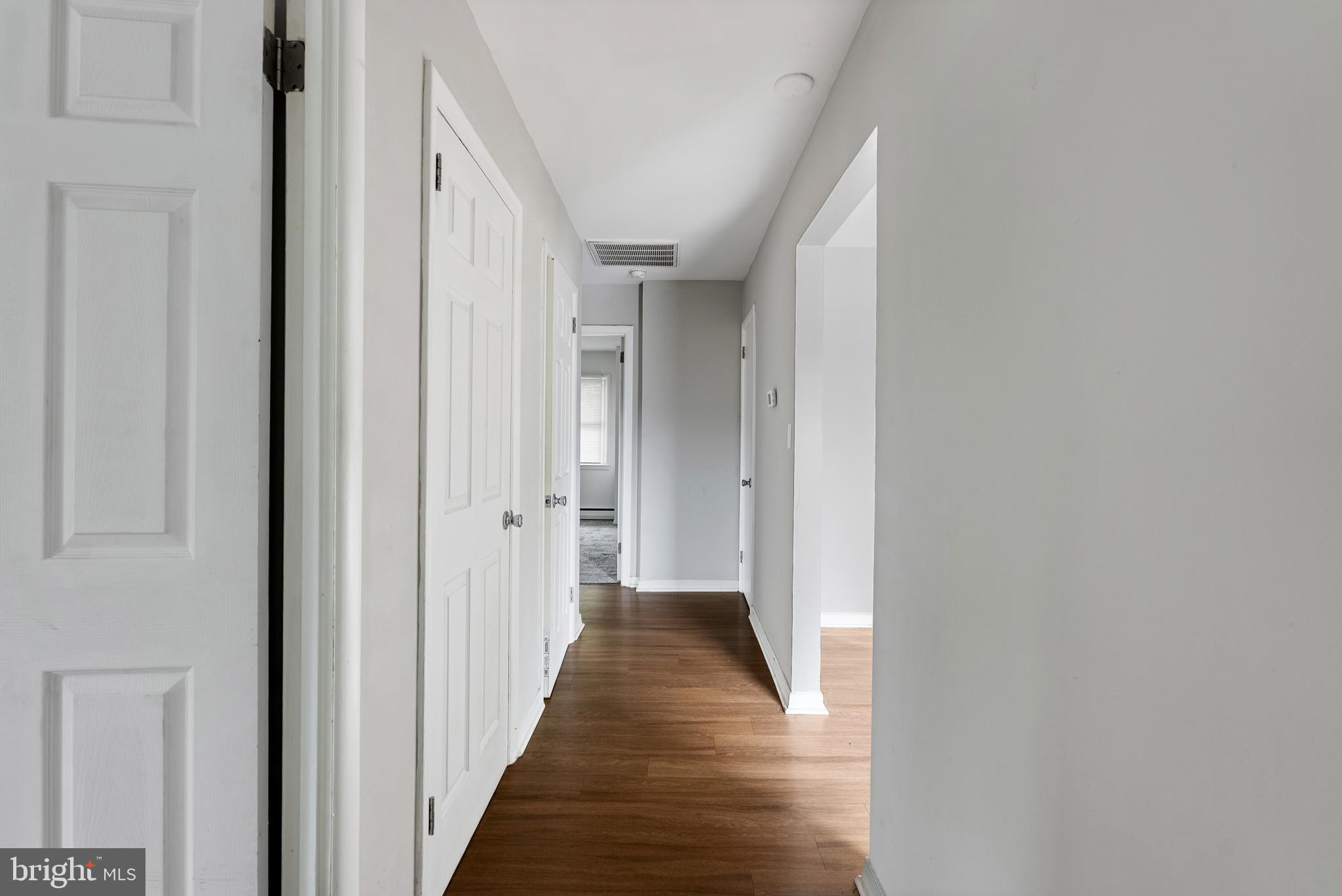 816 Providence Road Towson, MD 21286 - Photo 14 of 33 Hallway to the 3 bedrooms