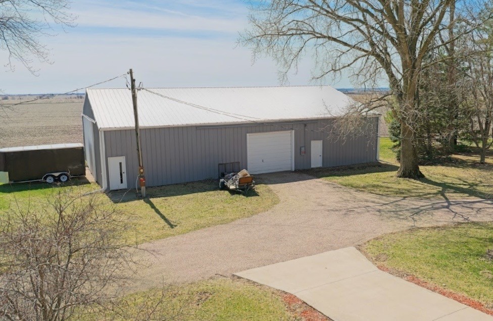 2932 Highway 17 Galva, IL 61434 - Photo 17 of 51 a view of backyard