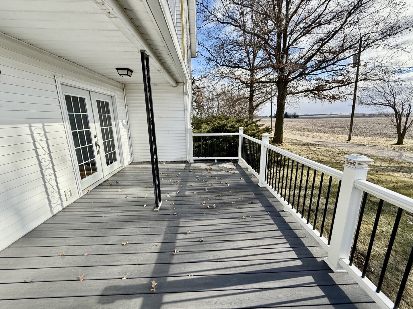 2932 Highway 17 Galva, IL 61434 - Photo 20 of 51 a view of outdoor space and deck