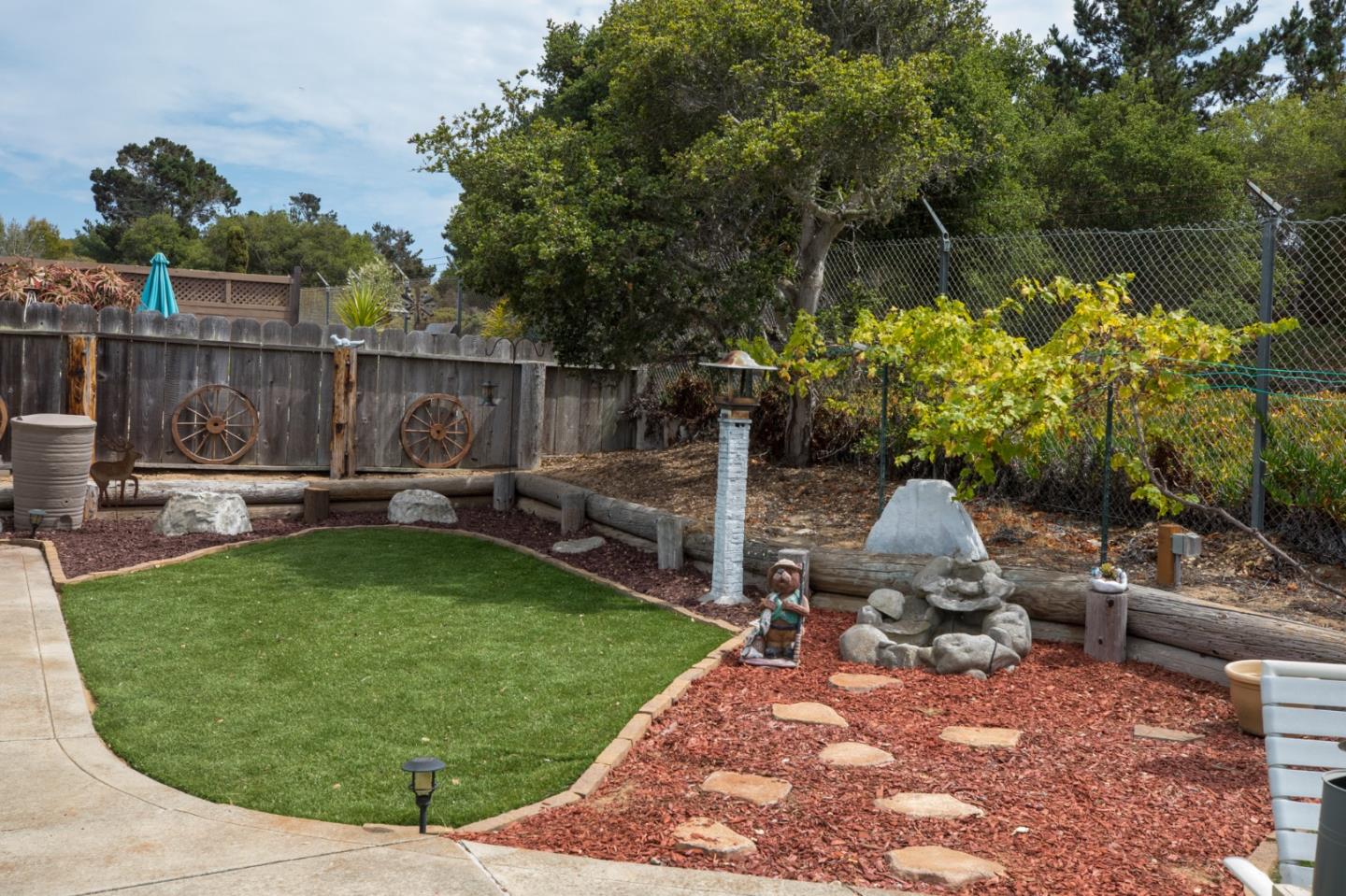 1073 Rosita Road Del Rey Oaks, CA 93940 - Photo 11 of 12 Gallery Image 11