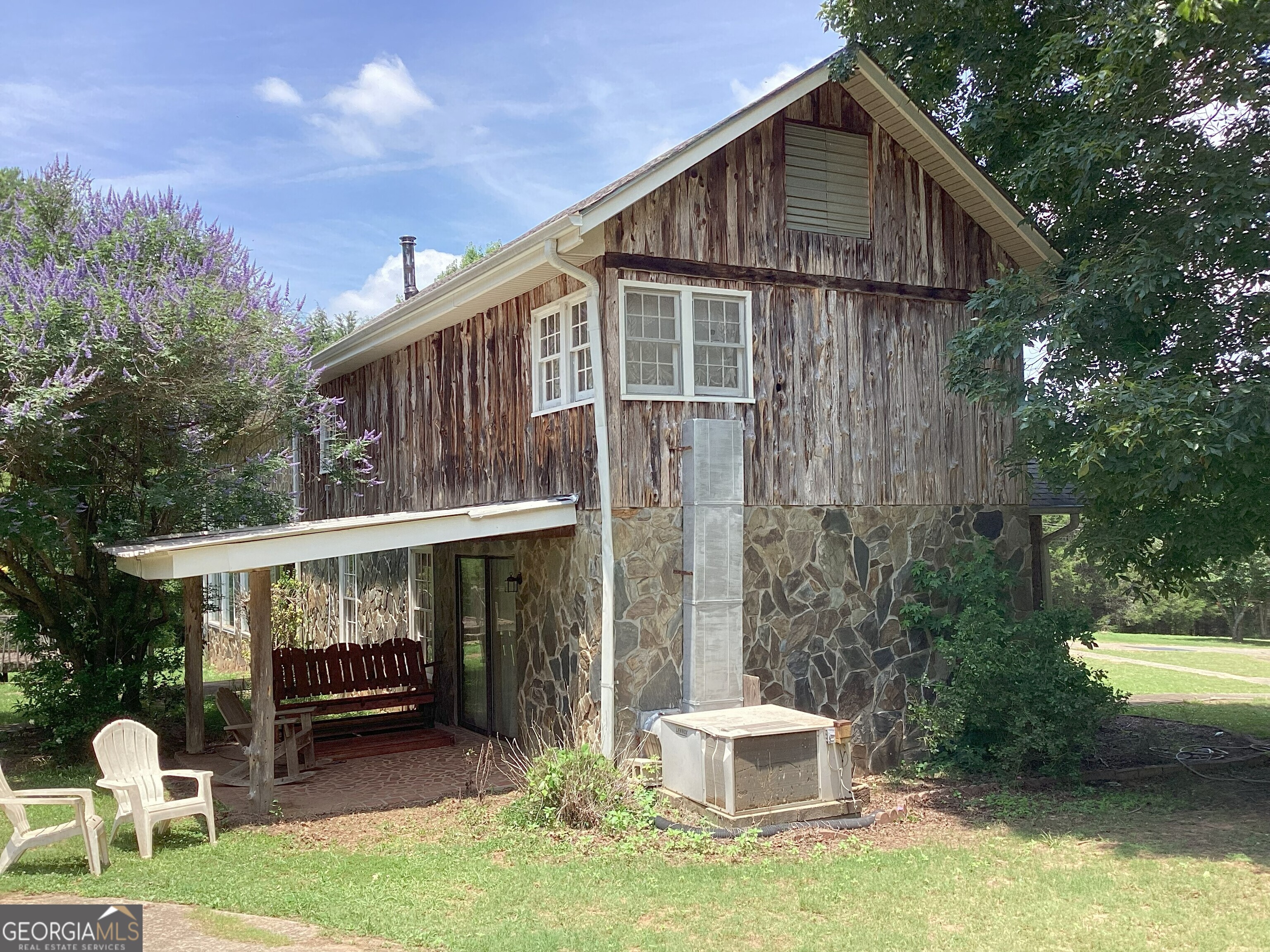220 Ennis Road Barnesville, GA 30204 - Photo 7 of 20
