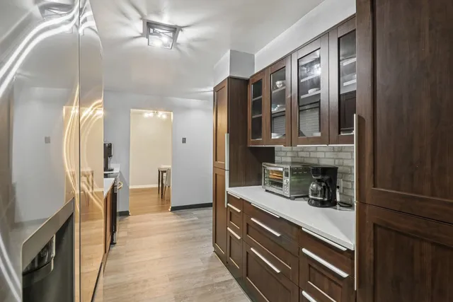 $262,900 | 1405 East Central Road, Unit 122C, Arlington Heights, IL 60005