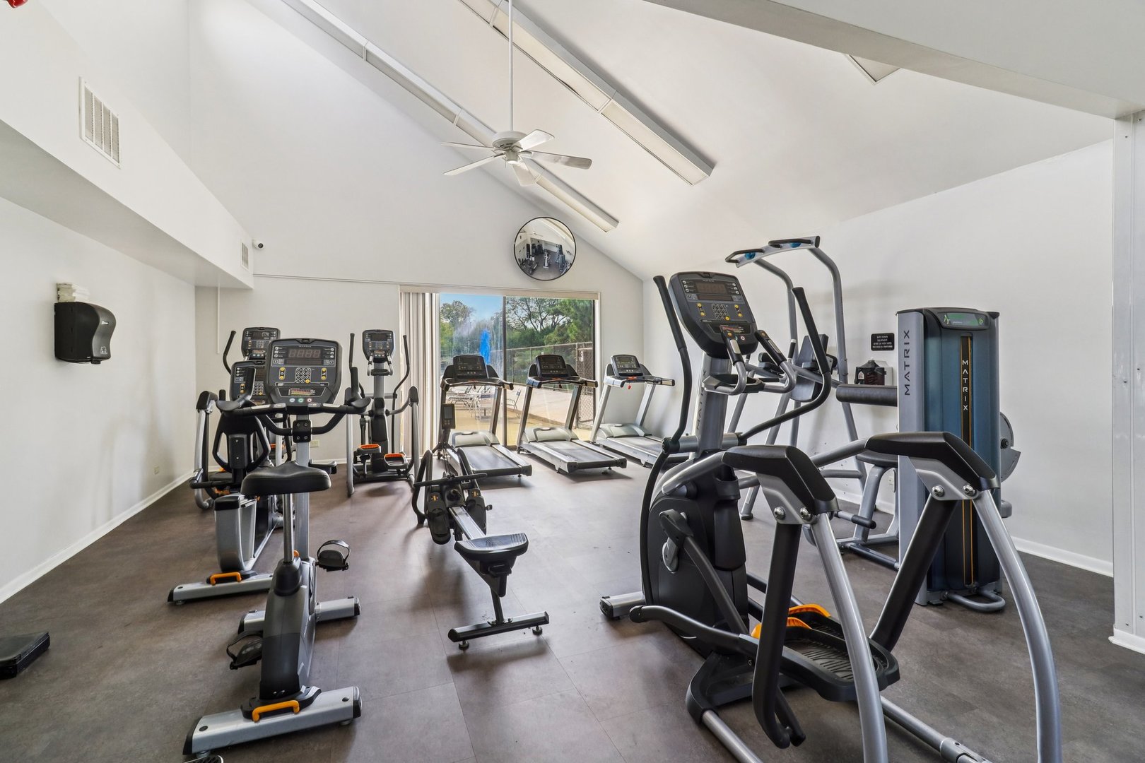 1405 East Central Road, Unit 122C Arlington Heights, IL 60005 - Photo 35 of 41 a view of a room with gym equipment