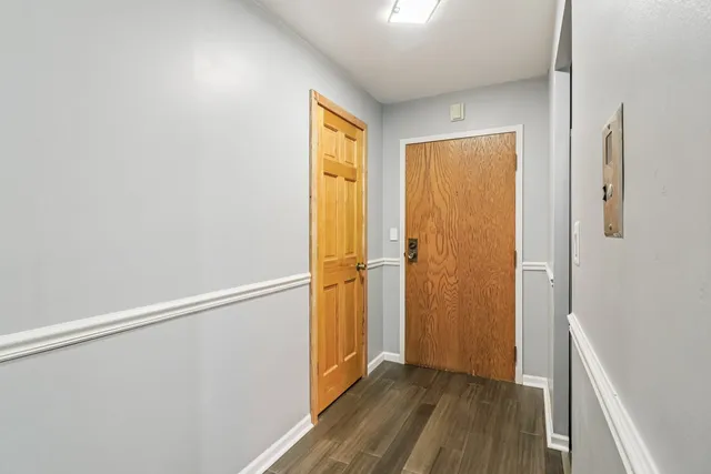 $262,900 | 1405 East Central Road, Unit 122C, Arlington Heights, IL 60005