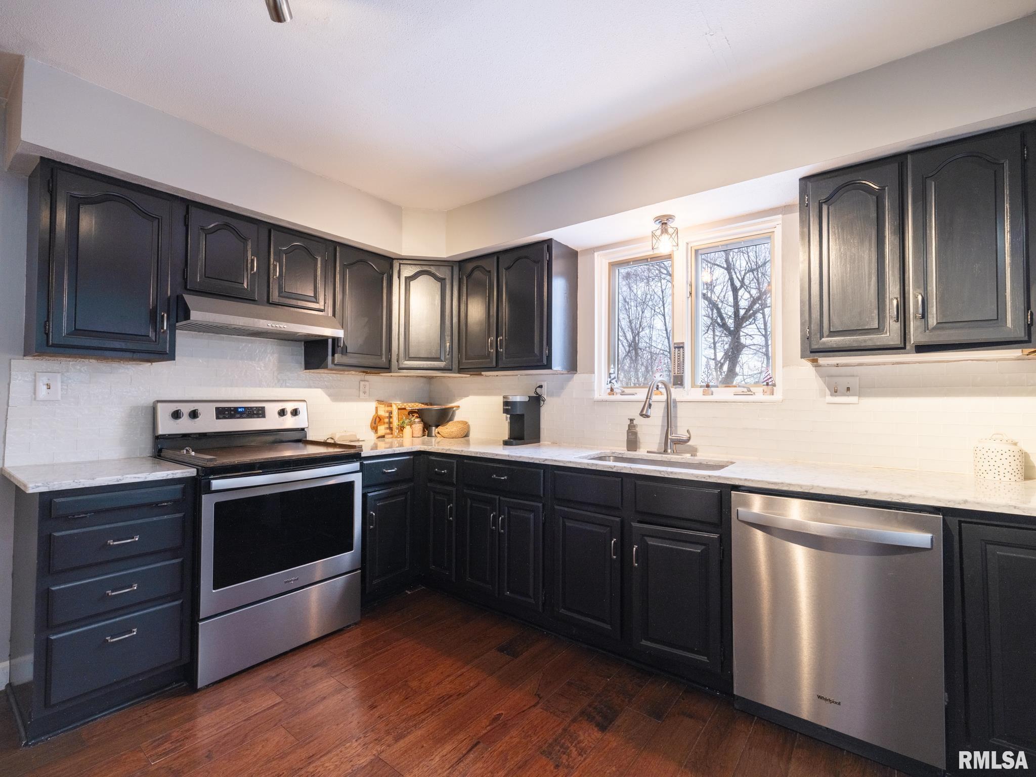 12052 North Hickory Grove Road Dunlap, IL 61525 - Photo 20 of 89