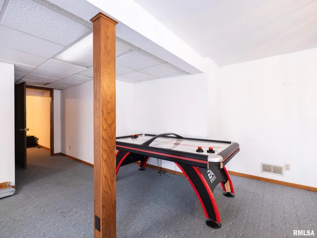 $475,000 | 12052 North Hickory Grove Road, Dunlap, IL 61525