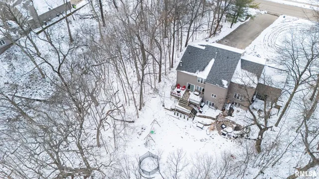 $475,000 | 12052 North Hickory Grove Road, Dunlap, IL 61525