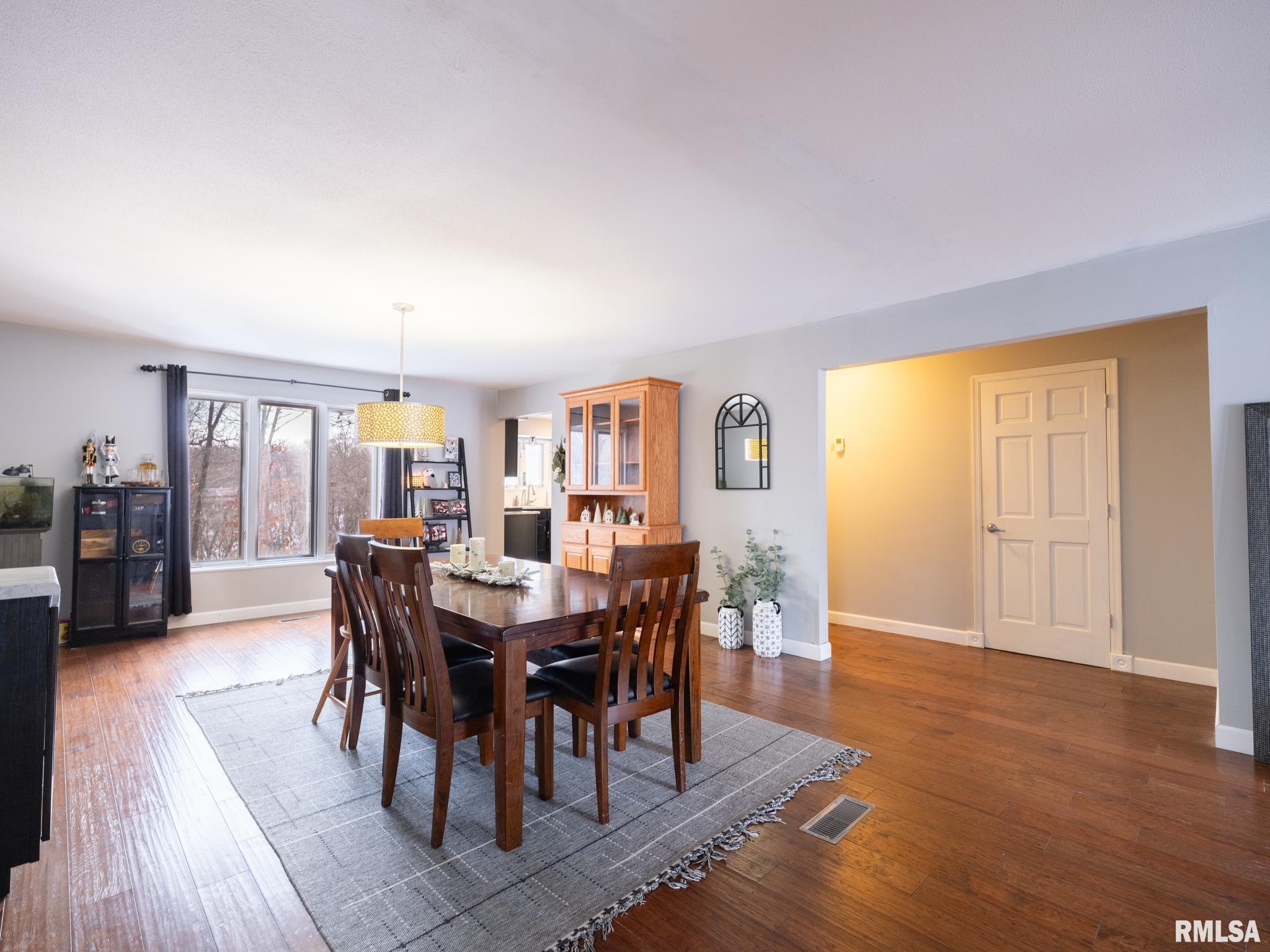 12052 North Hickory Grove Road Dunlap, IL 61525 - Photo 9 of 89