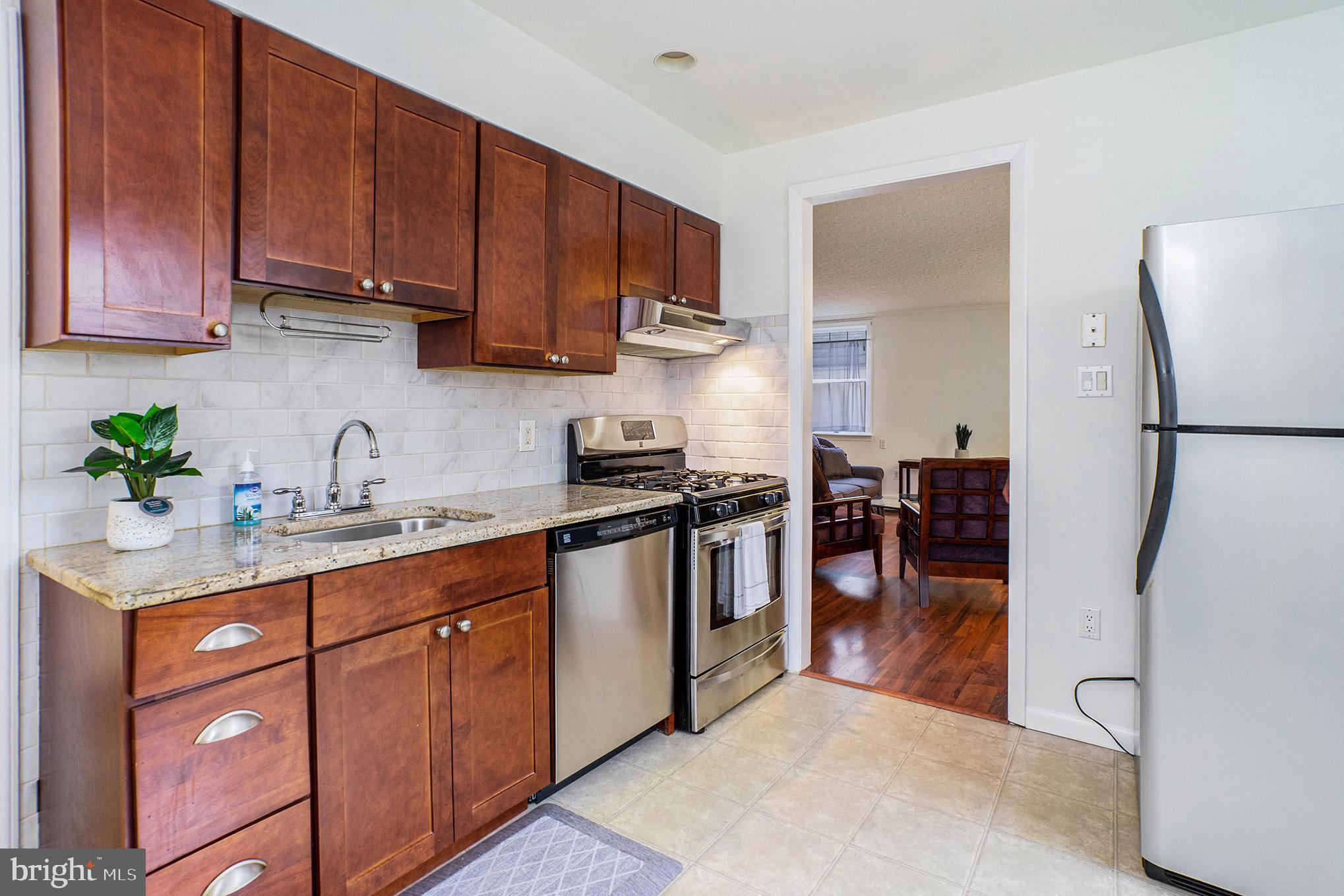 905 Ripley Street Philadelphia, PA 19111 - Photo 1 of 26 Gallery Image 1