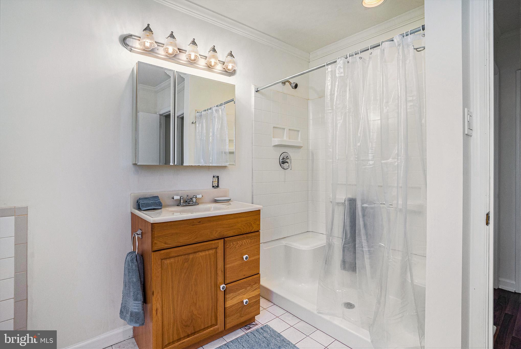 905 Ripley Street Philadelphia, PA 19111 - Photo 16 of 26 Gallery Image 16