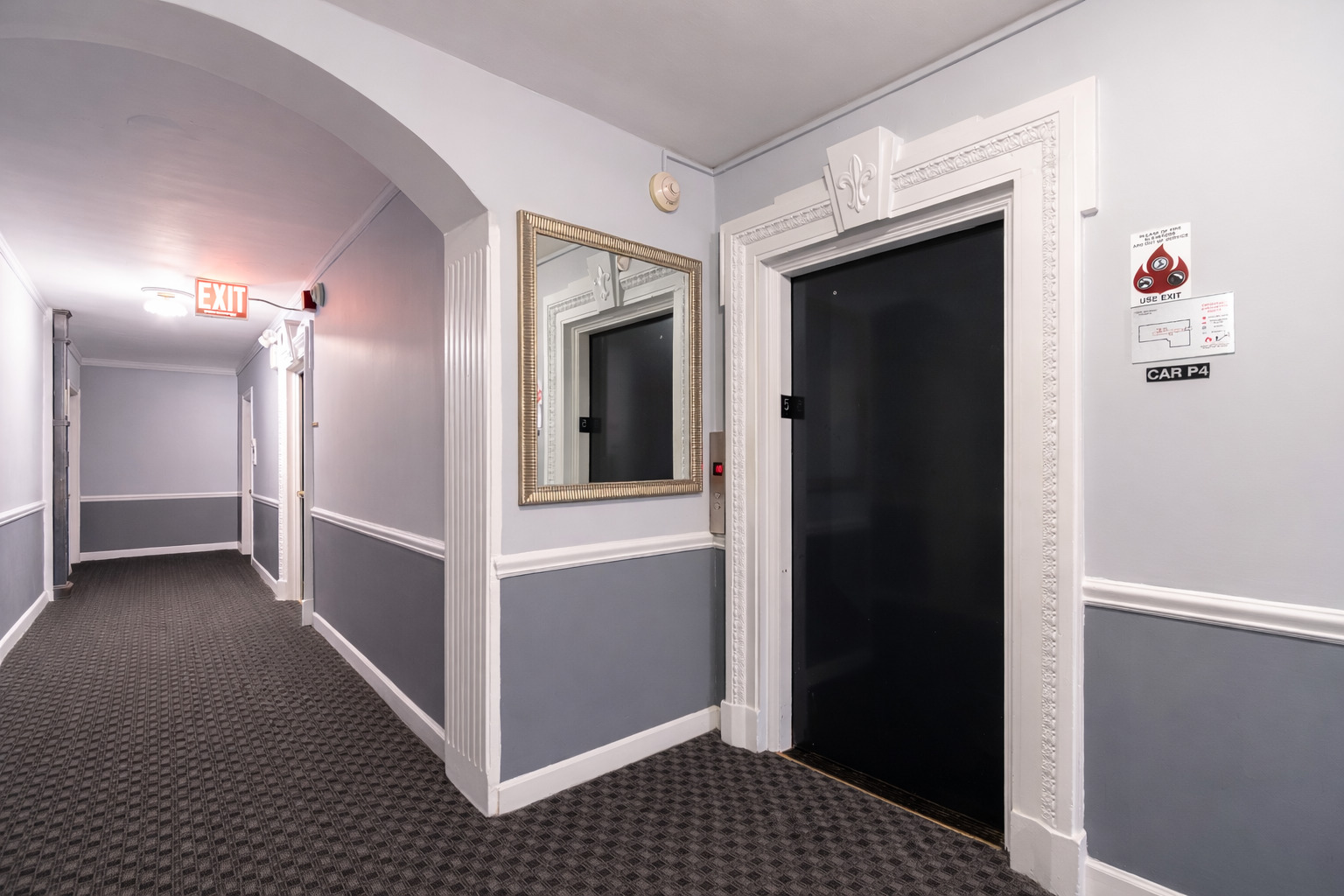 1765 East 55th Street, Unit E1 Chicago, IL 60637 - Photo 15 of 18 a view of a hallway with closet