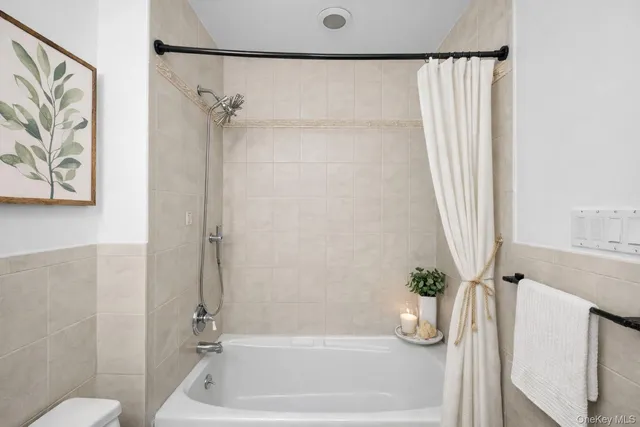 $999,000 | 2743 Bellmore Avenue, Bellmore, NY 11710