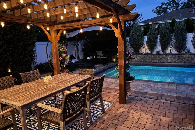 $999,000 | 2743 Bellmore Avenue, Bellmore, NY 11710