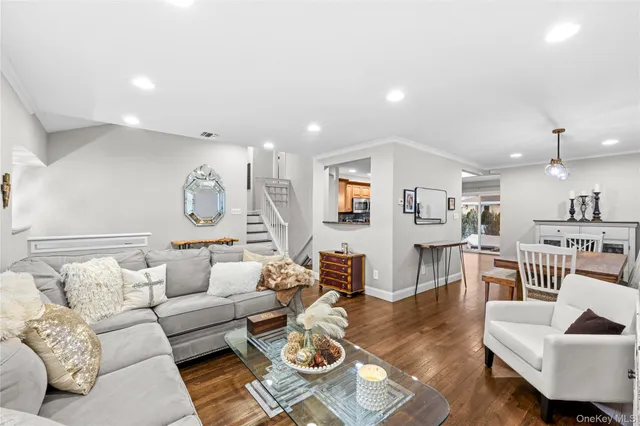 $999,000 | 2743 Bellmore Avenue, Bellmore, NY 11710