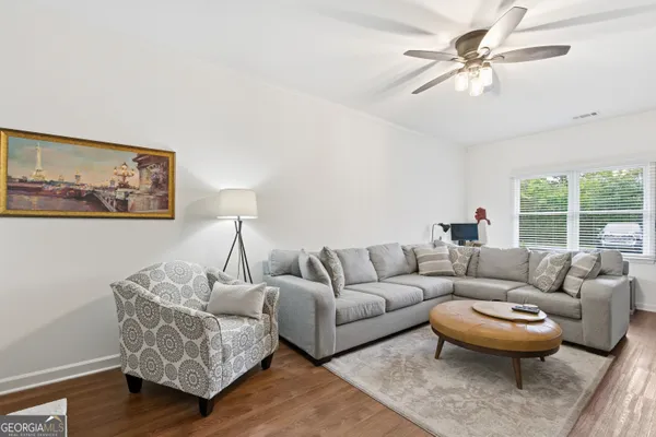 $308,000 | 230 West Avenue, Unit 5, Carrollton, GA 30117