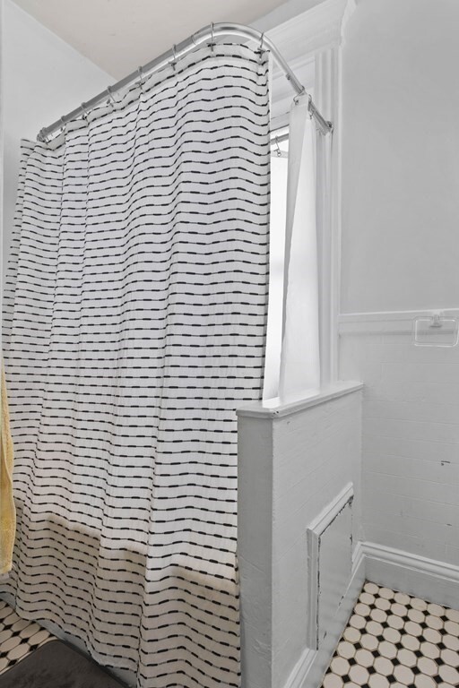 70 Phillips Street, Unit 8 Boston, MA 02114 - Photo 8 of 11