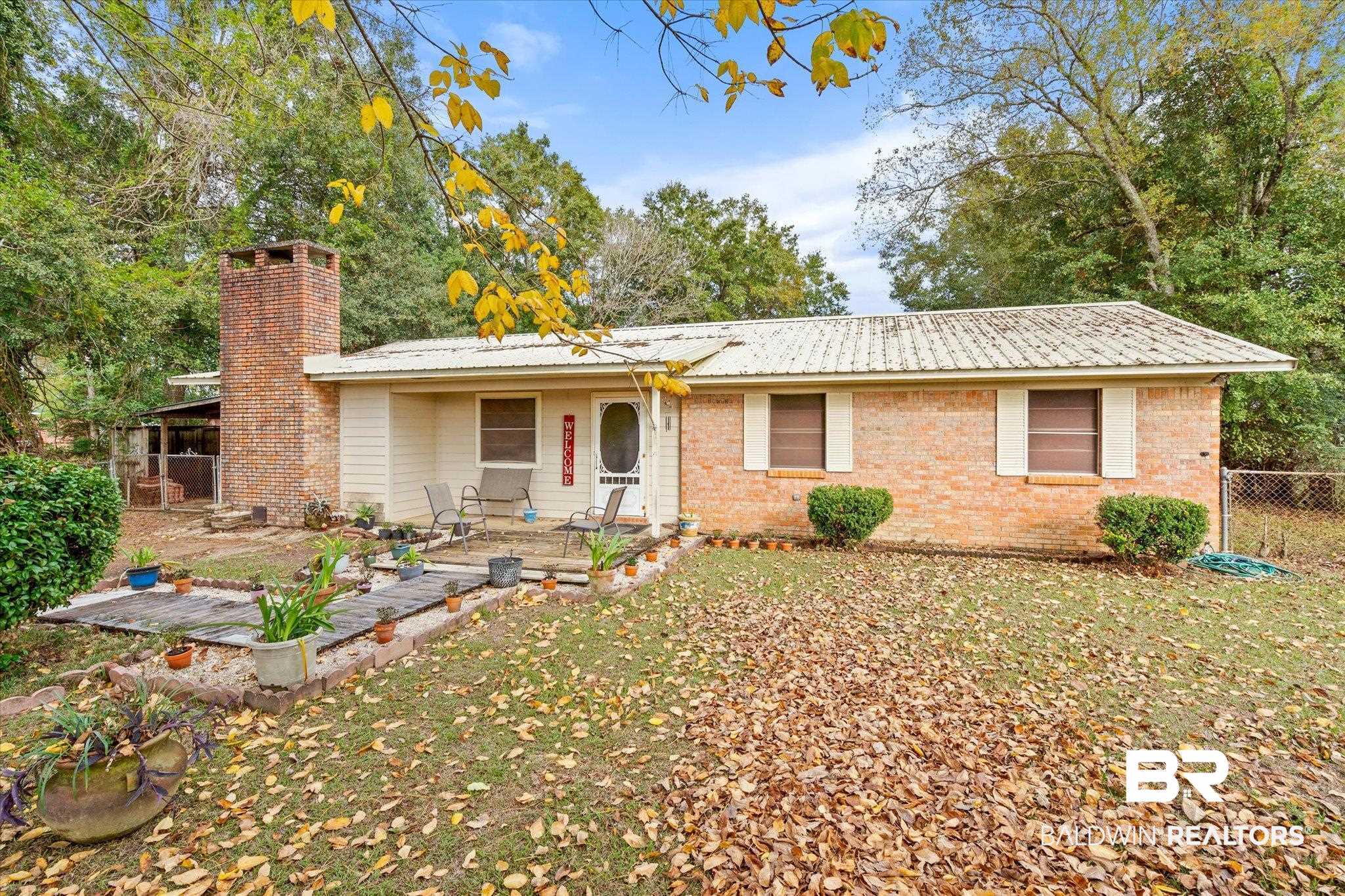 1001 South Bay Street Foley, AL 36535 - Photo 1 of 18