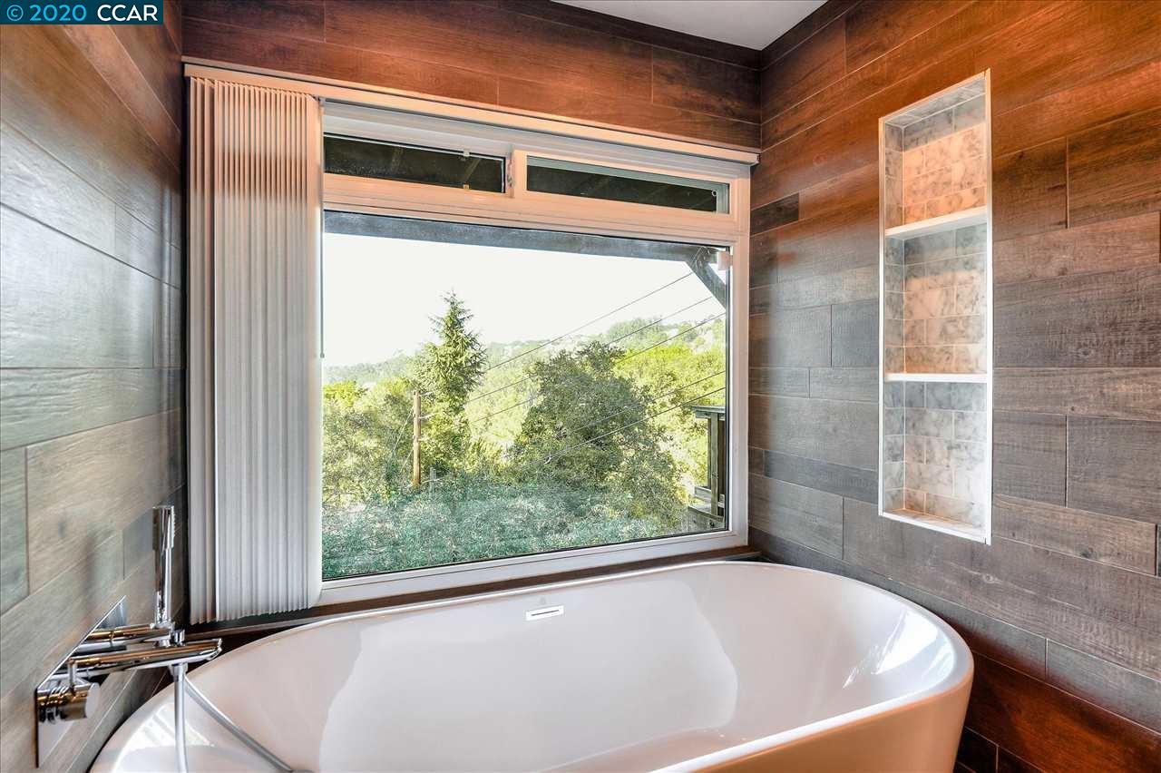7255 Snake Road Oakland, CA 94611 - Photo 19 of 38 Gallery Image 19