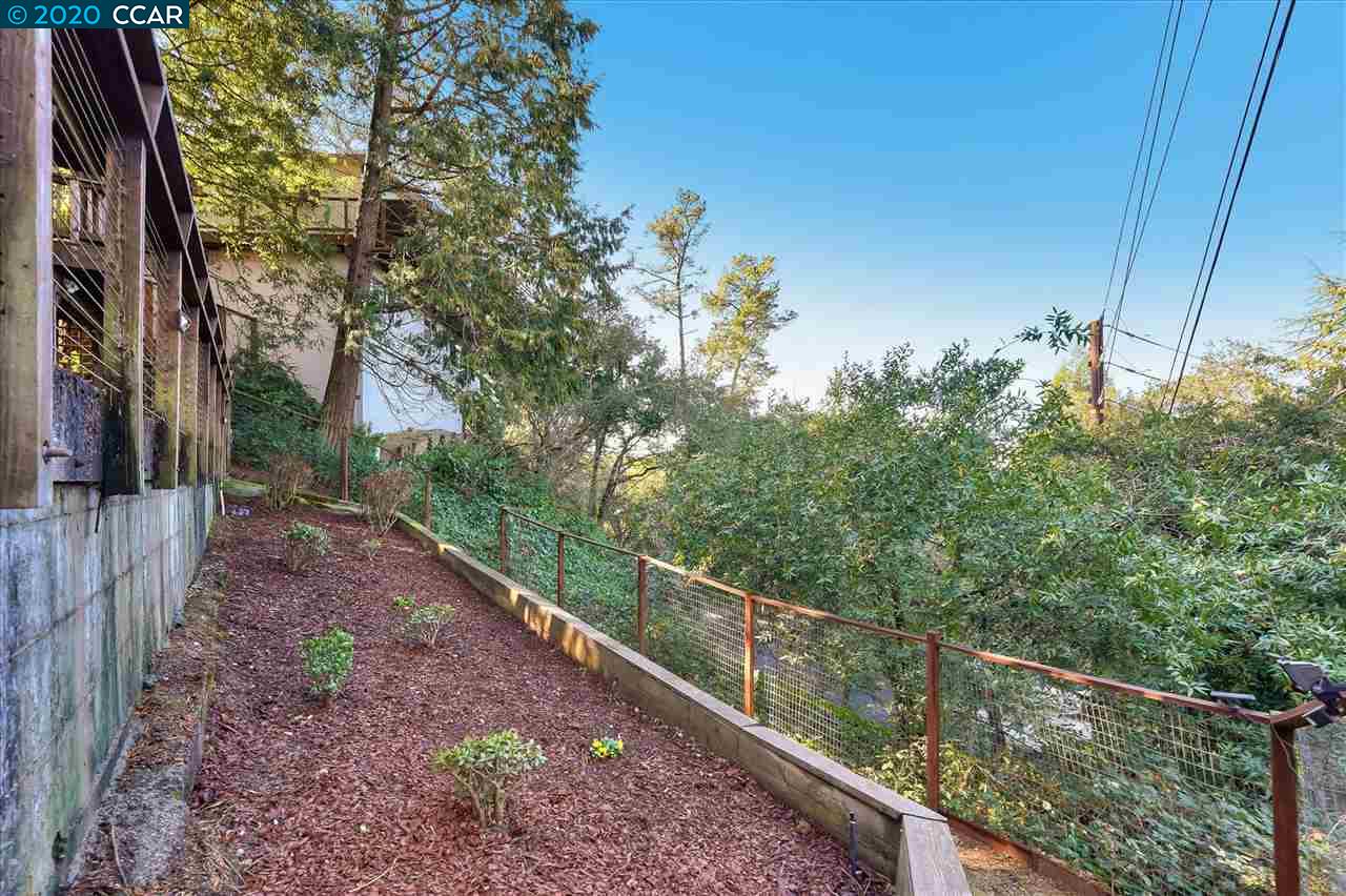 7255 Snake Road Oakland, CA 94611 - Photo 37 of 38 Gallery Image 37