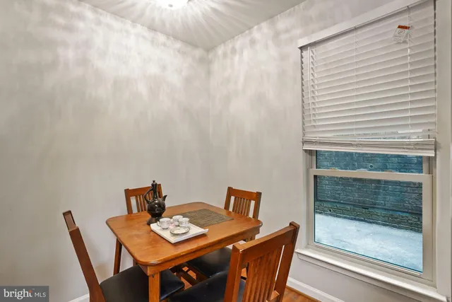 $1,900 | 405 North Beauregard Street, Unit 405, Alexandria, VA 22312