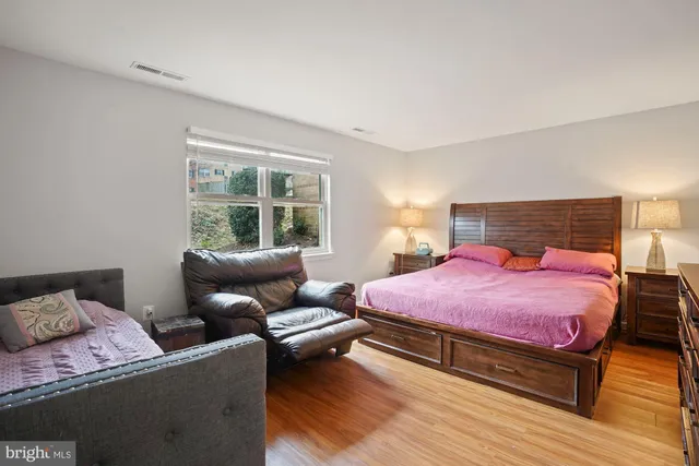 $1,900 | 405 North Beauregard Street, Unit 405, Alexandria, VA 22312