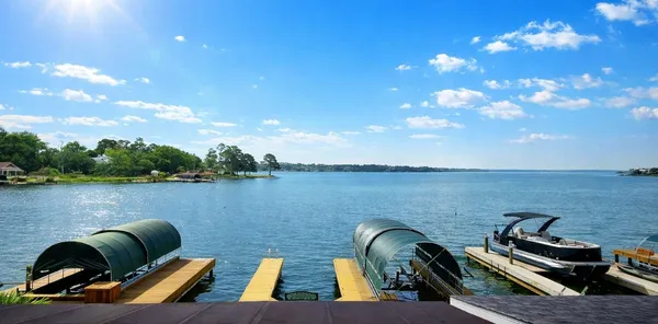 $434,900 | 9216 Deepwater Drive, Montgomery, TX 77356