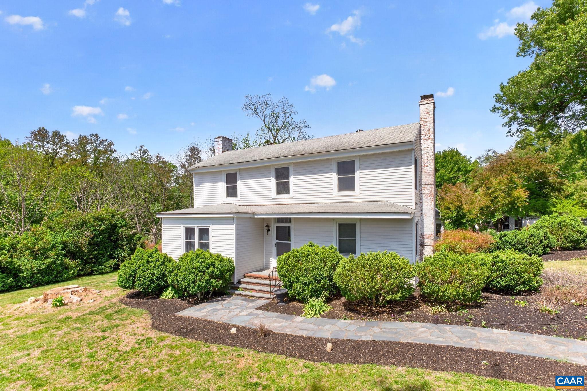28 Ridgeway Farm Court Keswick, VA 22947 - Photo 7 of 59