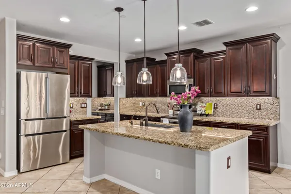 $4,850 | 9372 West Louise Drive, Peoria, AZ 85383
