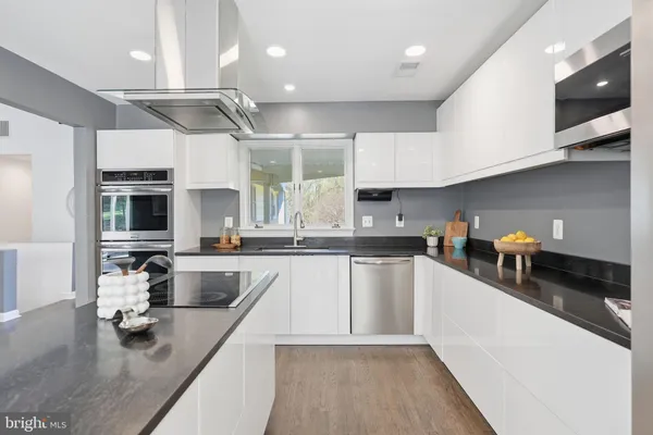 $775,000 | 2015 Sondra Court, Silver Spring, MD 20905