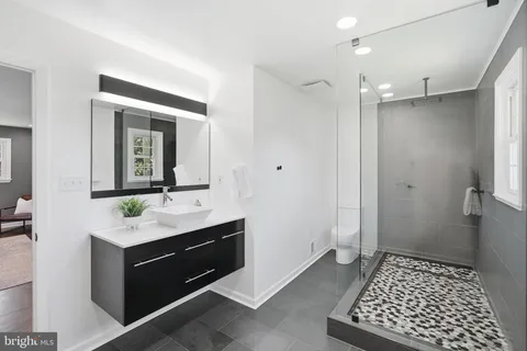 $775,000 | 2015 Sondra Court, Silver Spring, MD 20905