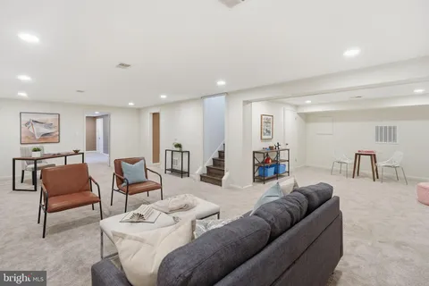 $775,000 | 2015 Sondra Court, Silver Spring, MD 20905