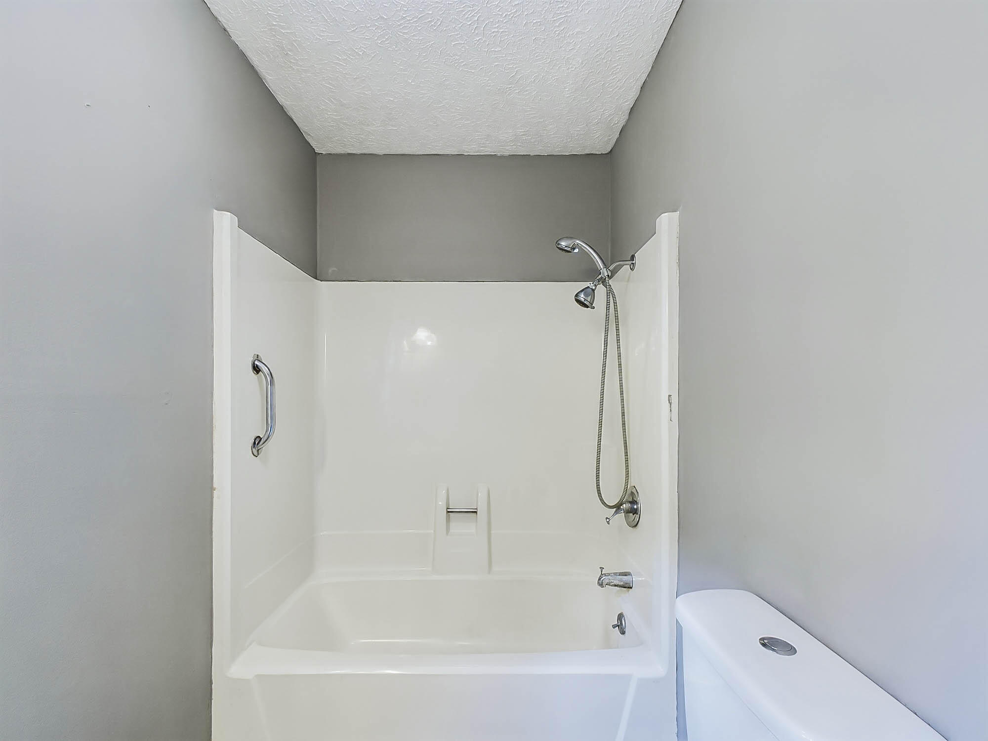 407 Ridgefields Road Kingsport, TN 37660 - Photo 13 of 32 407 Ridgefields-14