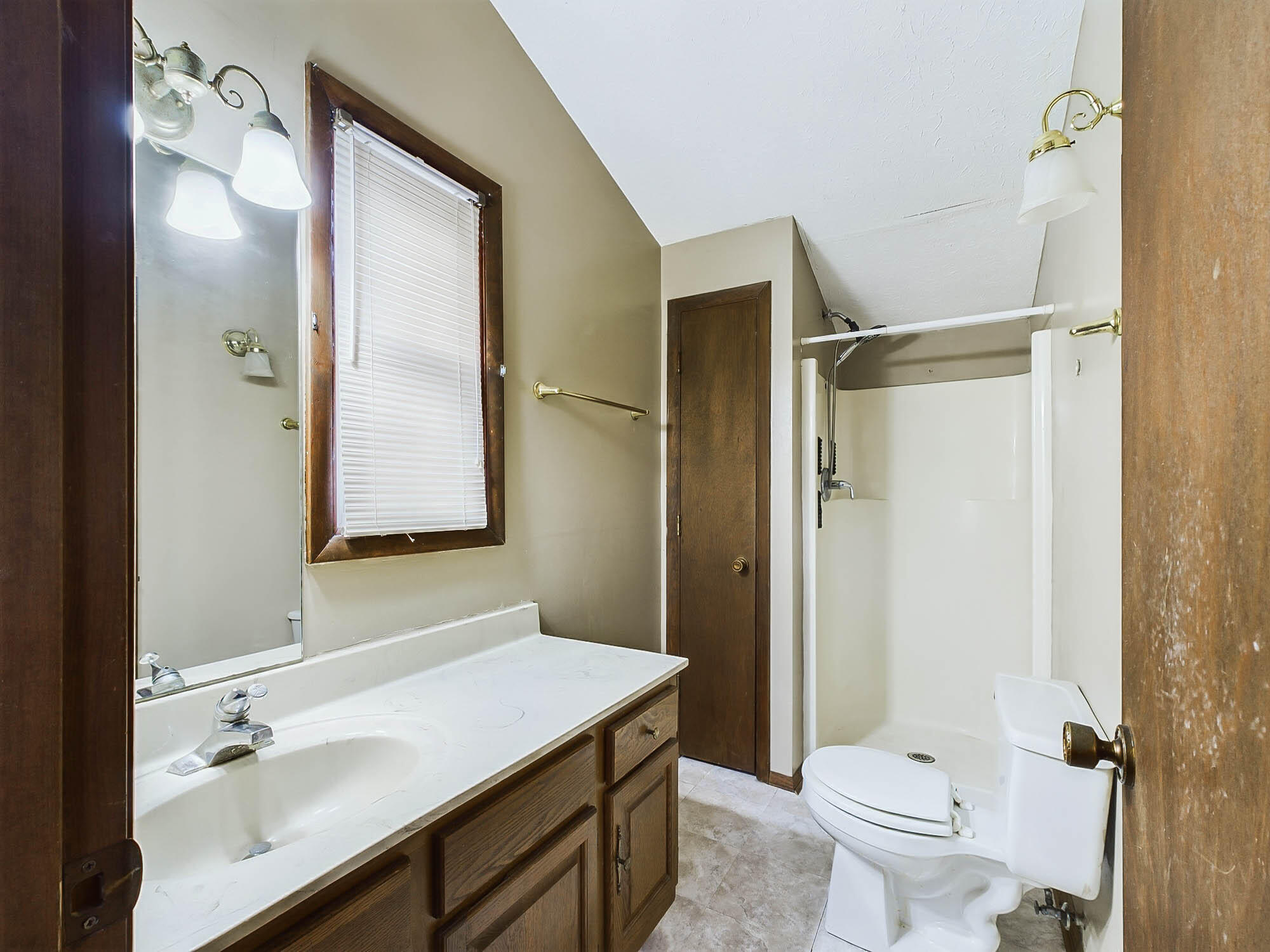 407 Ridgefields Road Kingsport, TN 37660 - Photo 22 of 32 407 Ridgefields-23