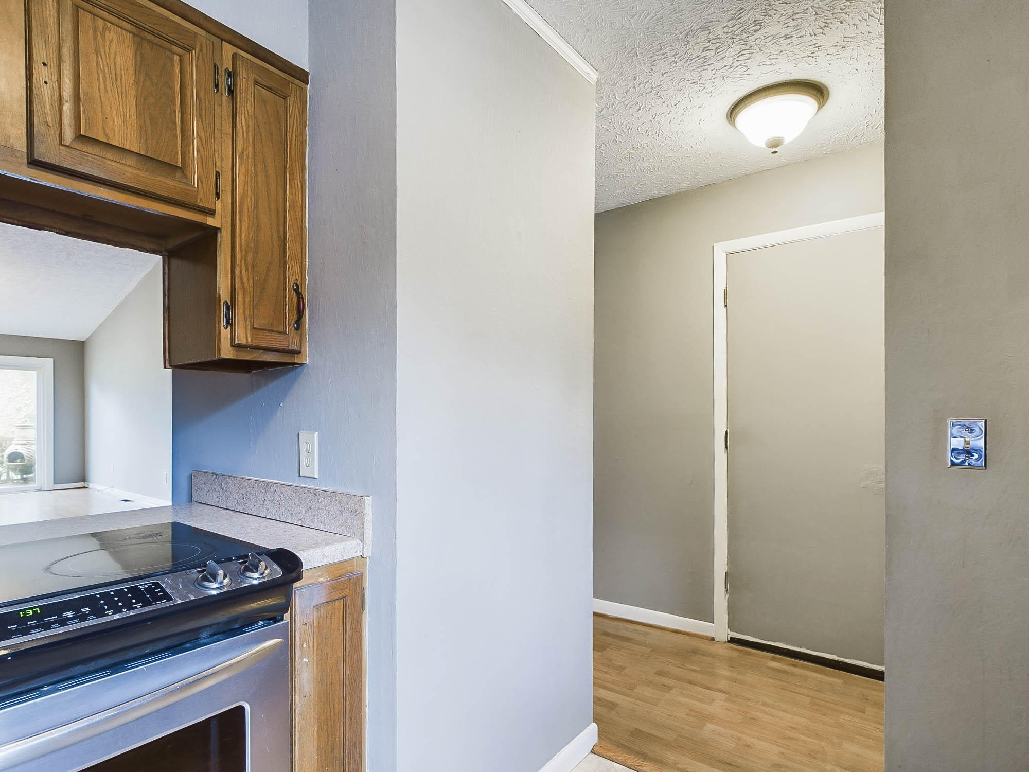 407 Ridgefields Road Kingsport, TN 37660 - Photo 8 of 32 407 Ridgefields-9