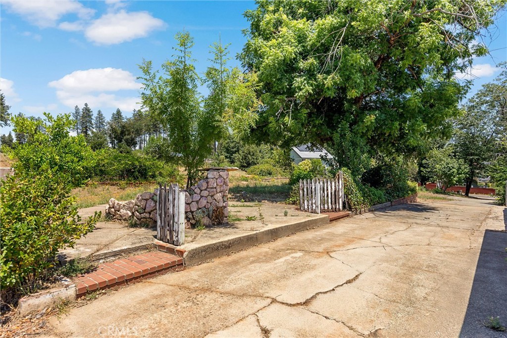 6251 Harvey Road Paradise, CA 95969 - Photo 6 of 15